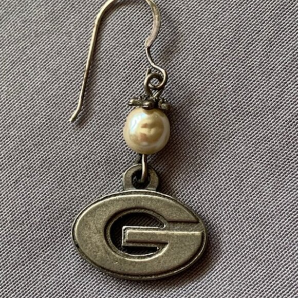 University of Georgia earrings - Picture 5 of 6